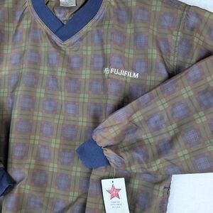 NWT Vintage Munsingwear Fuji Film Nylon Golf Pullover Sz. Medium Made In USA